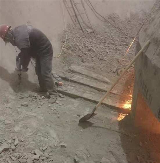 衛(wèi)輝水泥庫清庫:技術(shù)創(chuàng)新,綠色清庫的關(guān)鍵