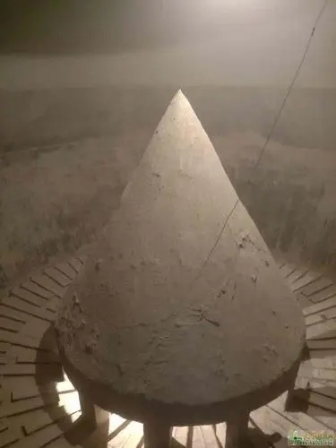 清理水泥庫(kù)公司：技術(shù)精湛，安全無(wú)憂